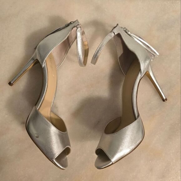 Botkier Anna Silver Leather Ankle Strap High-Heel Sandals 9.5 - Picture 3 of 13